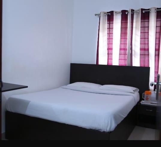 Manjunatha Residency Chikmagalur Bagian luar foto